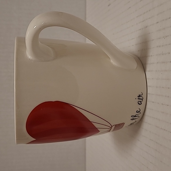 Love Is In The Air Heart Shaped Hot Air Balloon Valentines Mug - Picture 5 of 16